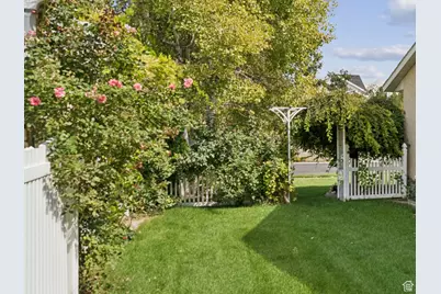 5834 S Walden Rdg W, Murray, UT 84123 - Photo 36