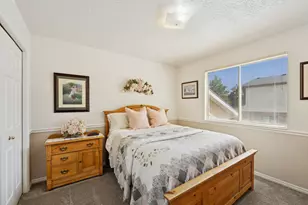 5834 S Walden Rdg W, Murray, UT 84123 - Photo 16