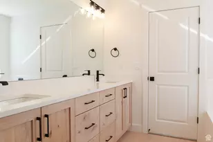 282 W 510 N, Smithfield, UT 84335 - Photo 12