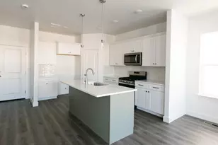 1479 W Skyline Dr, Saratoga Springs, UT 84045 - Photo 6