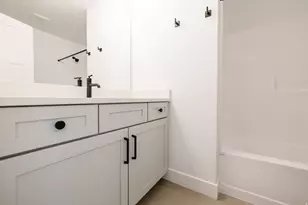 1475 W Skyline Dr, Saratoga Springs, UT 84045 - Photo 12