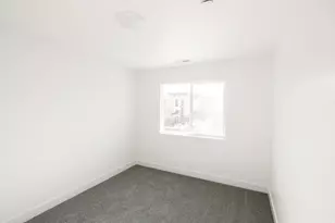 1471 W Skyline Dr, Saratoga Springs, UT 84045 - Photo 8