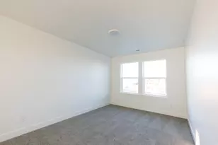 12782 S Twisted Oak Dr, Herriman, UT 84096 - Photo 10