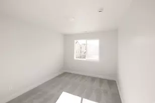 1467 W Skyline Dr, Saratoga Springs, UT 84045 - Photo 12