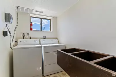 207 W 3275 N, North Ogden, UT 84414 - Photo 24