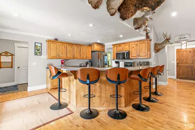 565 S Main St, Mona, UT 84645 - Photo 8