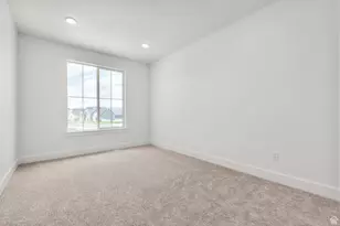 2443 W 2950 N, Farr West, UT 84404 - Photo 10