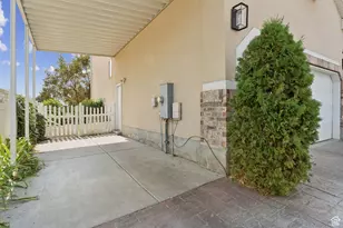 889 W Rockhill Pt Cv, Taylorsville, UT 84123 - Photo 4