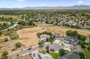 889 W Rockhill Pt Cv, Taylorsville, UT 84123 - Photo 106