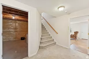 889 W Rockhill Pt Cv, Taylorsville, UT 84123 - Photo 64