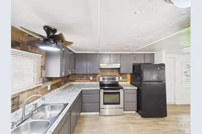 900 Century Dr #66, Ogden, UT 84404 - Photo 8