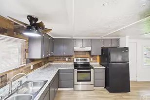 900 Century Dr, Ogden, UT 84404 - Photo 8