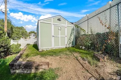 8 E 3500 S, Bountiful, UT 84010 - Photo 30