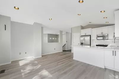 8 E 3500 S, Bountiful, UT 84010 - Photo 8