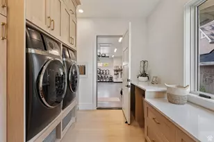 4881 S Holladay Blvd, Holladay, UT 84117 - Photo 58