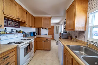 4065 N Upper Mill Rd, Elmo, UT 84521 - Photo 10