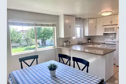 553 W 1880 S, Woods Cross, UT 84087 - Photo 4