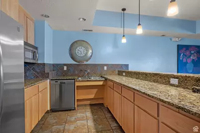 4276 S Main St #213, Murray, UT 84107 - Photo 22