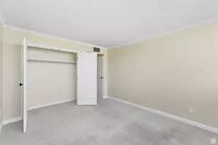 241 N Vine St E, Salt Lake City, UT 84103 - Photo 28