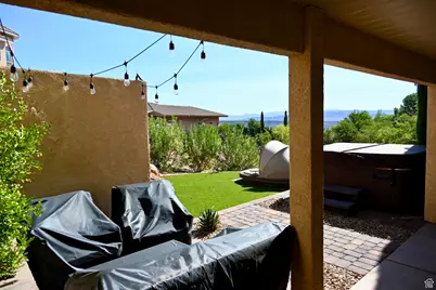 250 S Donlee Dr #J, Saint George, UT 84770 - Photo 22