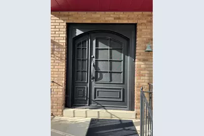 2650 E Willow Wick Dr, Sandy, UT 84093 - Photo 4