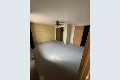 2650 E Willow Wick Dr, Sandy, UT 84093 - Photo 18