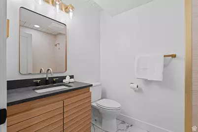 1370 E Oakmont Ln, Fruit Heights, UT 84037 - Photo 24