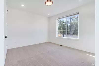 2345 E Cherry Ln, Layton, UT 84040 - Photo 20