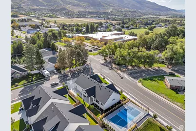 2345 E Cherry Ln, Layton, UT 84040 - Photo 28