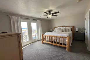 888 N Newberg Dr, Garden City, UT 84028 - Photo 14