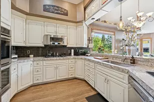 10685 N Jerling Dr, Highland, UT 84003 - Photo 14