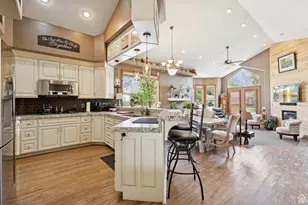 10685 N Jerling Dr, Highland, UT 84003 - Photo 12