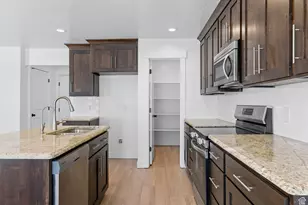 1502 S Windsong Dr, Santaquin, UT 84655 - Photo 1