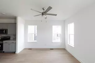 1447 W Skyline Dr, Saratoga Springs, UT 84045 - Photo 4