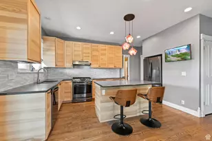 377 N Center St W, Salt Lake City, UT 84103 - Photo 12