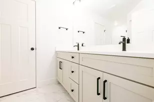 1441 W Skyline Dr, Saratoga Springs, UT 84045 - Photo 6