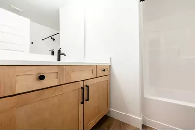 1459 W Skyline Dr #910, Saratoga Springs, UT 84045 - Photo 4