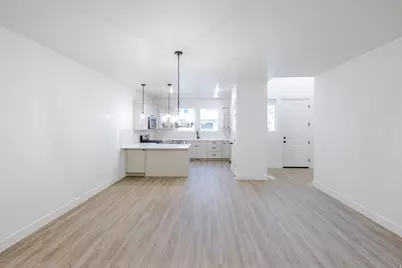 1455 W Skyline Dr #911, Saratoga Springs, UT 84045 - Photo 2