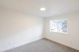 1455 W Skyline Dr, Saratoga Springs, UT 84045 - Photo 10