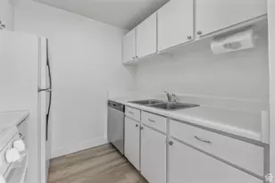 440 E Creekside Cir, Murray, UT 84107 - Photo 20