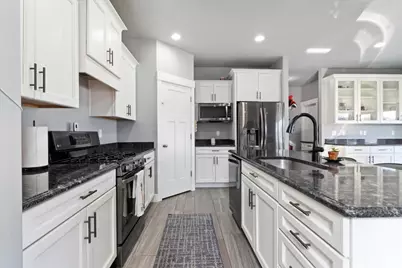 7464 W Hall Crossing Dr S, Herriman, UT 84096 - Photo 12