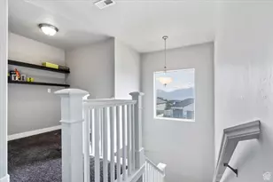 7464 W Hall Crossing Dr S, Herriman, UT 84096 - Photo 14