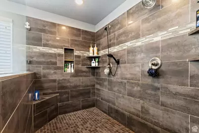 7464 W Hall Crossing Dr S, Herriman, UT 84096 - Photo 20