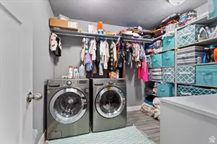 7464 W Hall Crossing Dr S, Herriman, UT 84096 - Photo 32