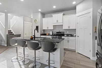 7464 W Hall Crossing Dr S, Herriman, UT 84096 - Photo 10