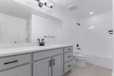 3186 W 2600 N, Clinton, UT 84015 - Photo 20