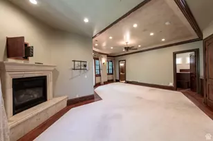 2318 E Walker Ln, Holladay, UT 84117 - Photo 22