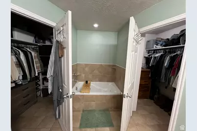 207 S Stonegate Dr, Roosevelt, UT 84066 - Photo 8