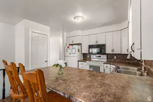 290 W Apple Blossom Wy, Salem, UT 84653 - Photo 12