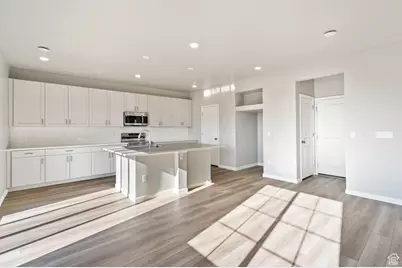 43 E Broadway Dr #1038, Saratoga Springs, UT 84045 - Photo 10